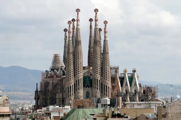 Sagrada Familia Barcelona – skip-the-line tickets 2026
