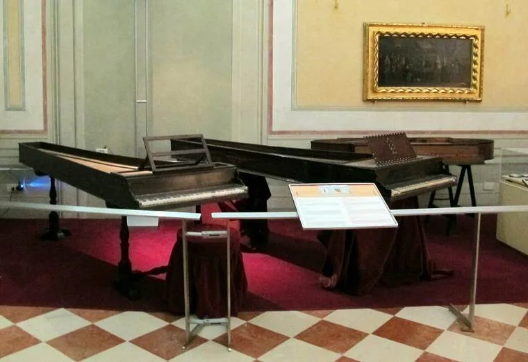 Sala del Museo de Instrumentos Musicales de la Galería de la Accademia