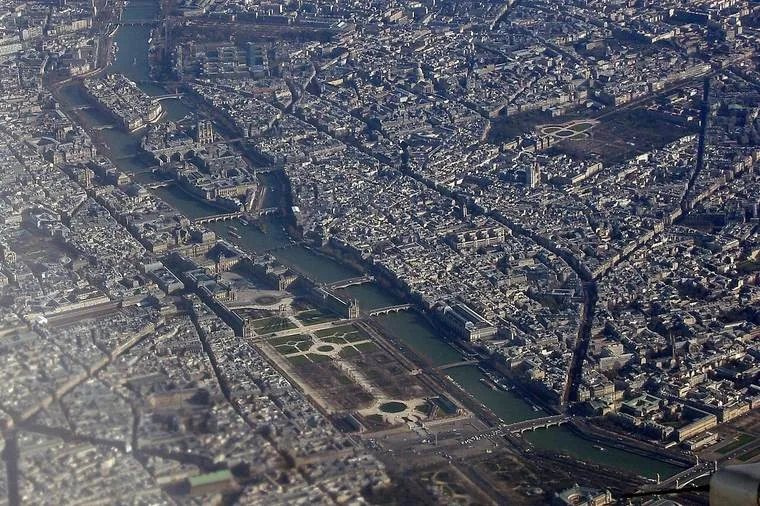 Vista aérea de la Île de la Cité y el Sena en París